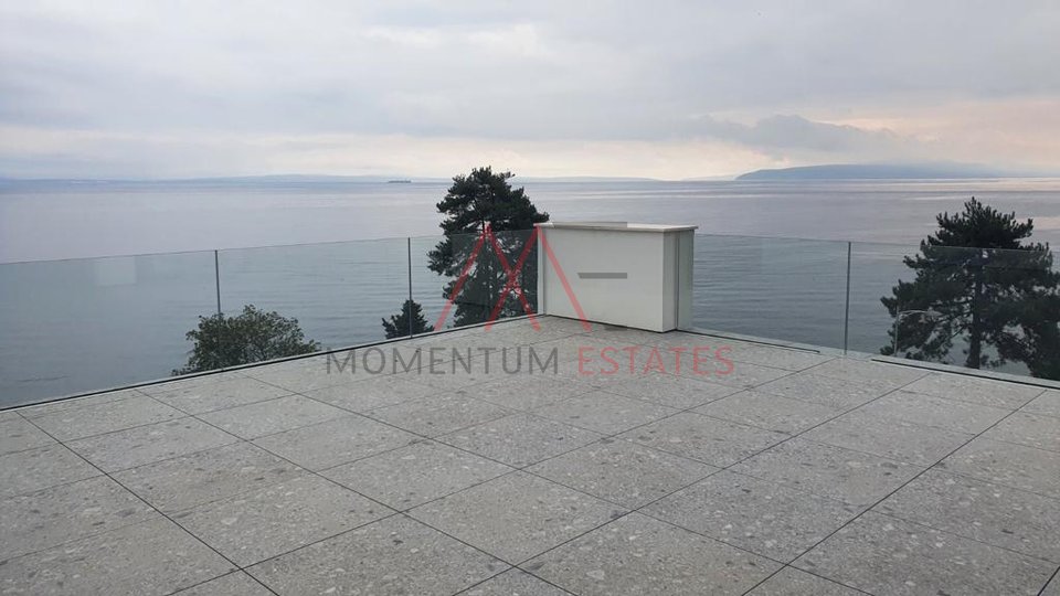 Opatija, luxurious apartment with an unsurpassed view