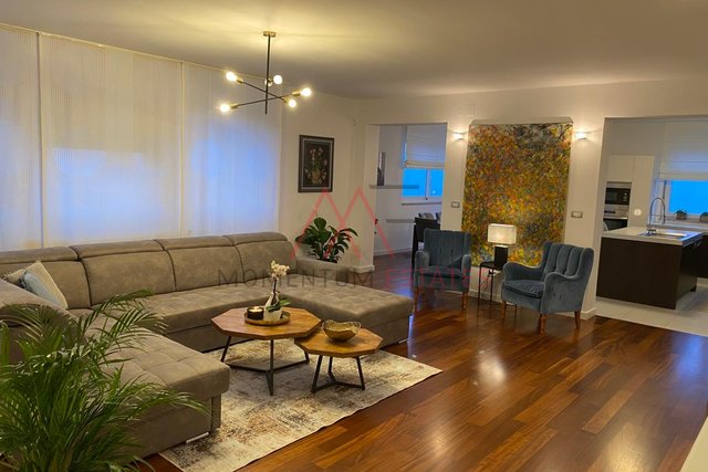 Wohnung, 142 m2, Vermietung, Rijeka - Martinkovac