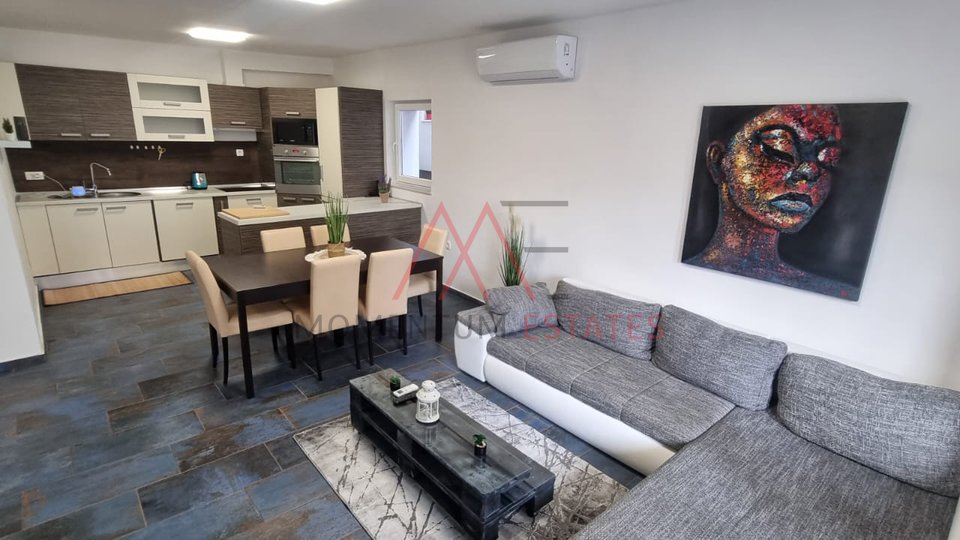 Appartamento, 95 m2, Affitto, Rijeka - Krimeja
