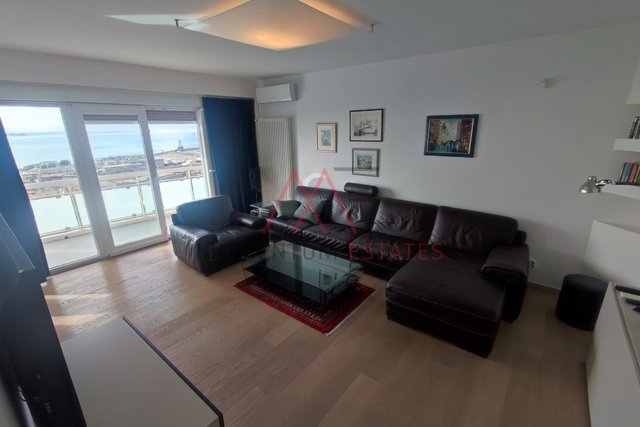 Appartamento, 110 m2, Affitto, Rijeka - Bulevard