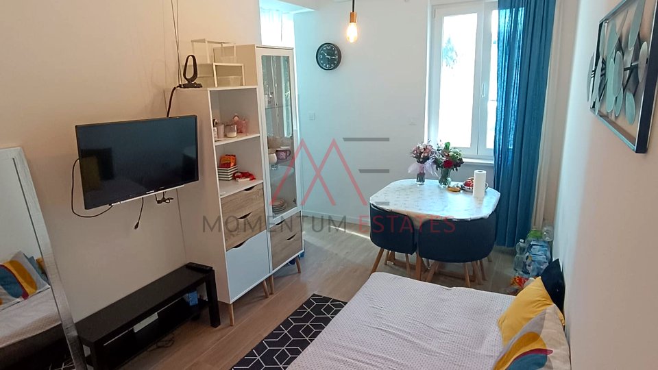 Wohnung, 55 m2, Vermietung, Rijeka - Vojak