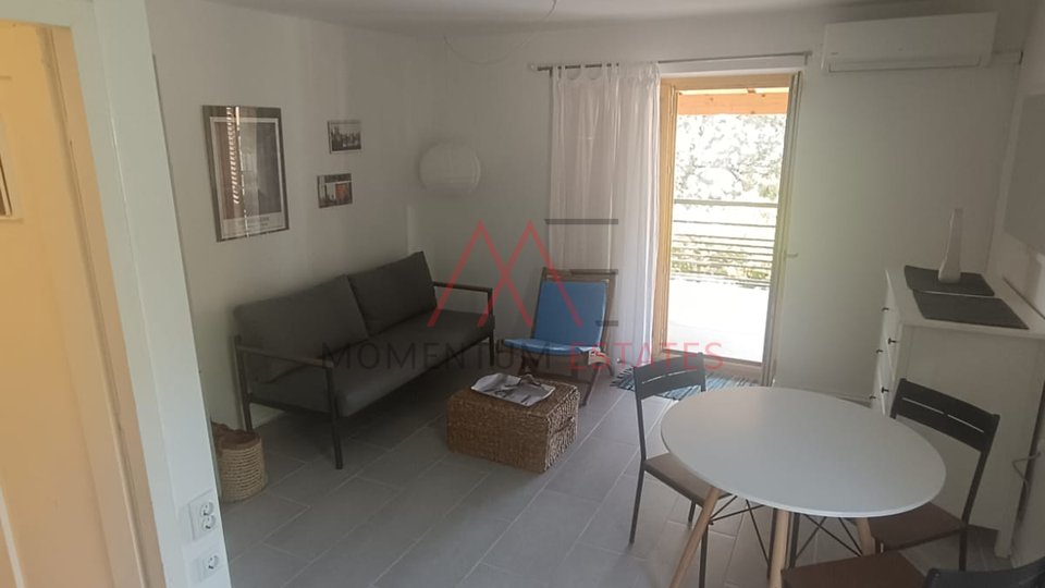 Apartment, 40 m2, For Rent, Novi Vinodolski