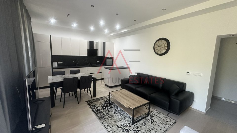 Apartment, 70 m2, For Rent, Opatija