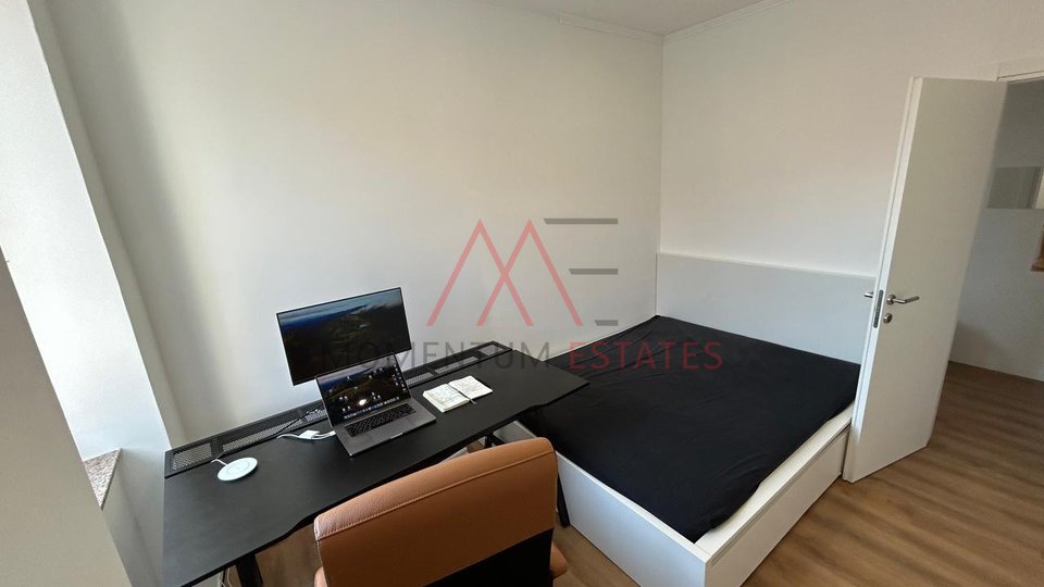 Appartamento, 75 m2, Affitto, Rijeka - Banderovo