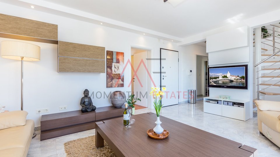 Apartment, 135 m2, For Rent, Crikvenica