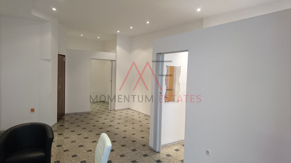 Commercial Property, 42 m2, For Rent, Rijeka - Centar