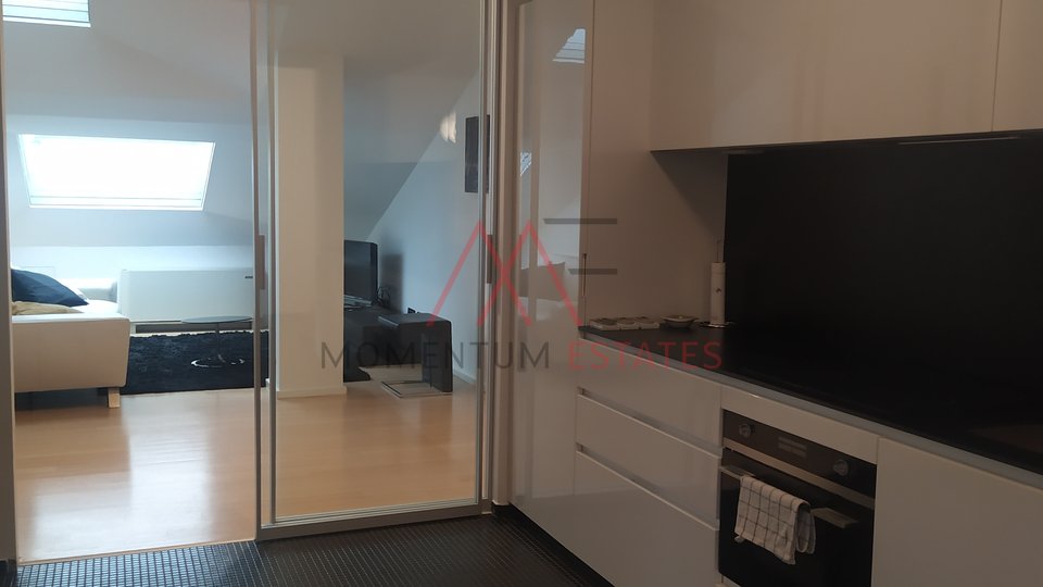 Appartamento, 90 m2, Affitto, Rijeka - Centar