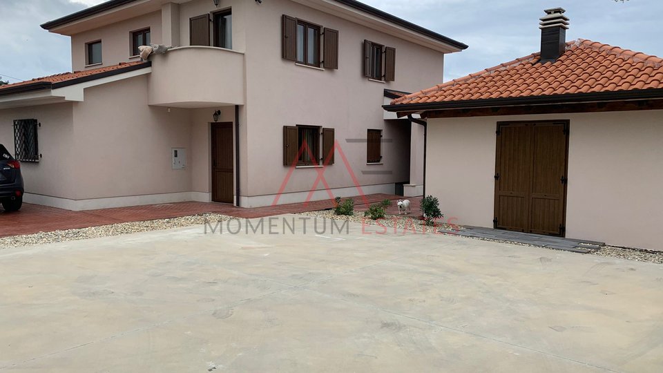 House, 250 m2, For Rent, Kostrena - Glavani