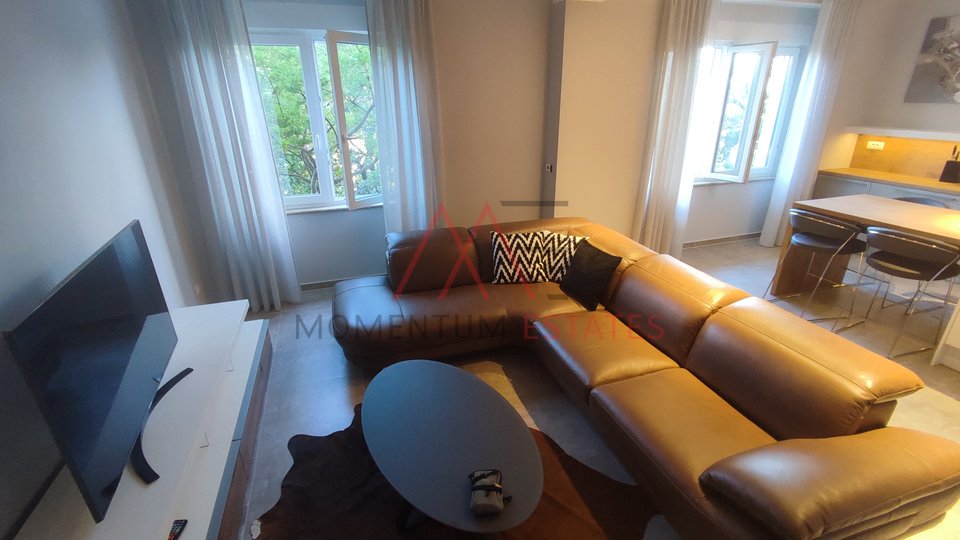 Wohnung, 77 m2, Vermietung, Rijeka - Bulevard
